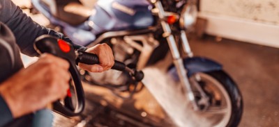 Jak myć motocykl — poradnik